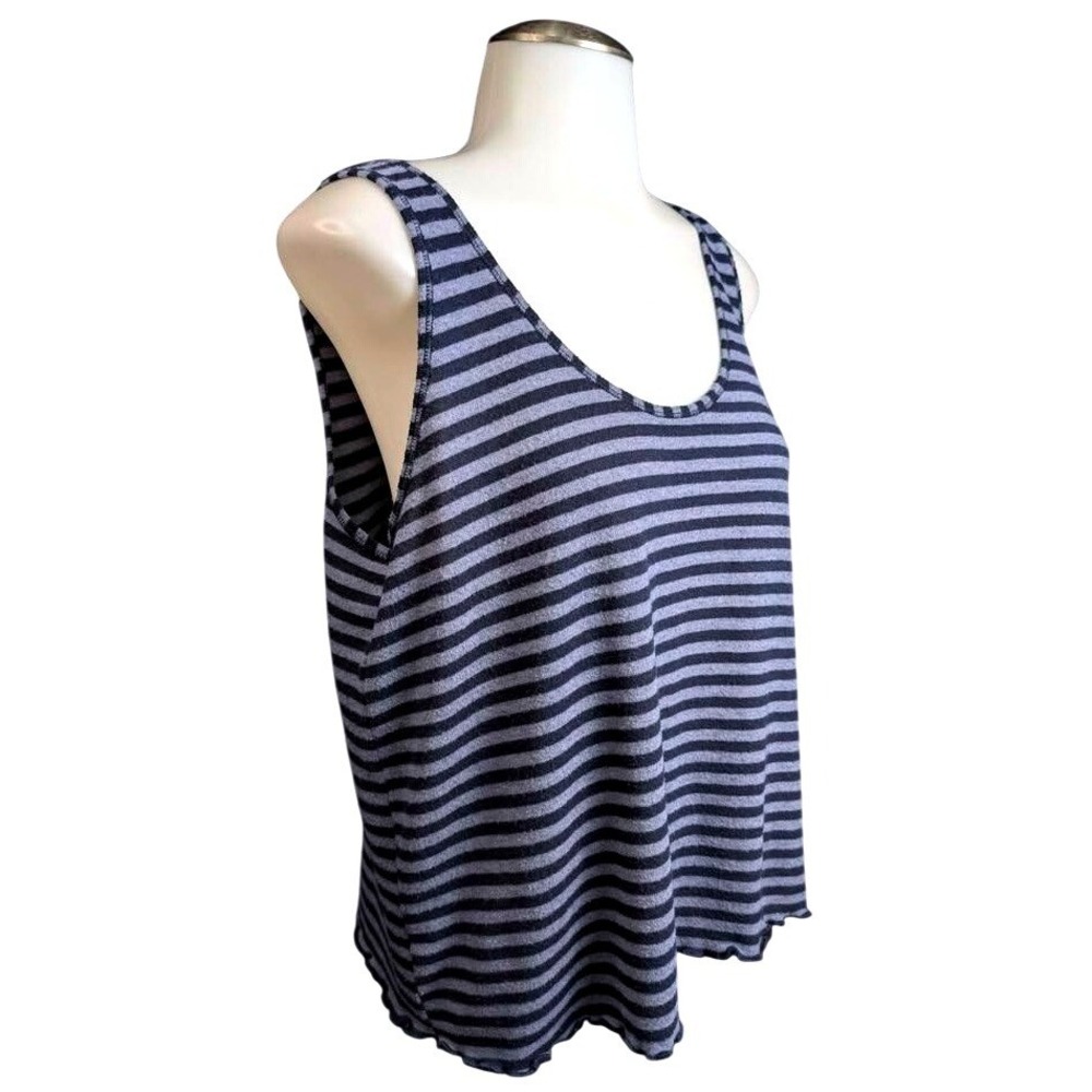 Gilly Hicks by Hollister~Striped Tank Top~Scoop Neck~Lettuce Hem~Navy/Grey~Large